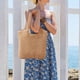 thumbnail image 5 of Bolsa de playa GOLDTIMO Summer Soft, grande, tejida en color beige paja, para mujer, 5 of 7
