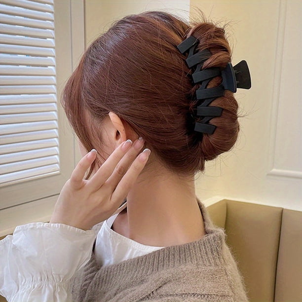 Oversize Non-Slip Hair Claw Clips - Perfect for Thick Hair Accessories!