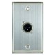 thumbnail image 2 of Placa de pared de un solo rango XLR macho, acero inoxidable, 2 of 2