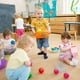thumbnail image 2 of Pack 100 Pelotas Plásticas Piscina Infantil Multicolor, 2 of 3