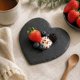 thumbnail image 5 of Plato pizarra en forma de corazón | Tabla pizarra aperitivos y picoteo, 5 of 5