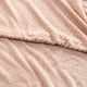 thumbnail image 2 of Frazada Coral Embossed 2 P Rosado, 2 of 3