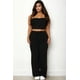 thumbnail image 1 of Saronite Top Corto Tipo Camisola con Corpiño y Tirantes Ajustables de Color Liso Basics y Pantalones Rectos con Bolsillos Laterales Inclinados, Negro (Talla Grande para Mujer), 1 of 3