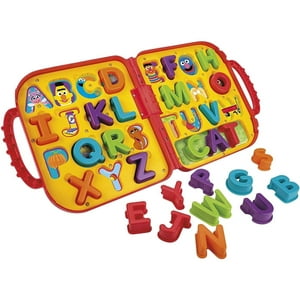 Sesame Street Elmo'S On The Go Letters, 24 X 36 Pulgadas Sesame Street Sesame Street