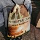 thumbnail image 4 of Mochila de Cuerdas Desmarcar Orgullo y Prejuicio 30x40 cm, 4 of 6
