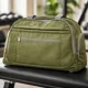 thumbnail image 1 of Bolso Deportivo Amplio 57 L Con Topetones, 1 of 3