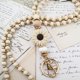 thumbnail image 2 of BODY_STRAP MyfavoriteK Lanyard de cuentas boho con margarita color café, 2 of 8
