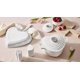 thumbnail image 3 of Cazuela mini redonda Le Creuset 240 ml blanco con pomo en forma de corazón dorado, 3 of 3