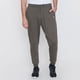 thumbnail image 2 of Buzo Hombre Deportivo Verde Jogger Corona, 2 of 5