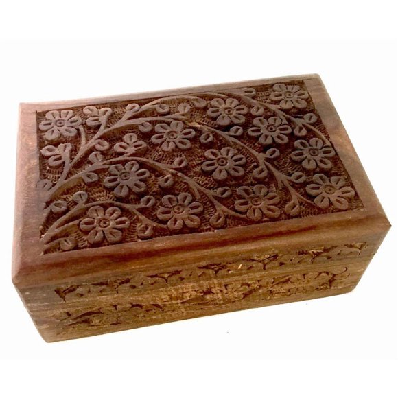 Caja de madera tallada con motivos florales de New Age Imports, Inc., 10 x 15 cm