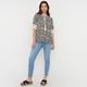 thumbnail image 4 of Blusa Mujer Manga Campana Beige Print Corona, 4 of 5