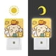 thumbnail image 3 of Pompompurin Luz nocturna LED con sensor de anochecer a amanecer para dormitorio, baño, pasillo, escaleras - Lámpara LED nocturna de enchufe, 0.5W - 1 pieza, 3 of 6