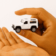 thumbnail image 2 of Auto Land Rover Defender Escala 1:60 - Welly, 2 of 5