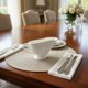 thumbnail image 3 of Salsera Lechera De Porcelana Set De 2 Blanco, 3 of 3