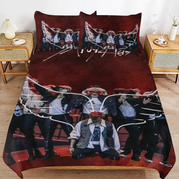 Stray Kids Bedding Set Duvet Cover Comfortable and Lightweight Cartoon Bedding 3 Piece Bed Set