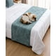 thumbnail image 5 of Piecera Chenille Cruz Dale un toque de elegancia a tu dormitorio, 5 of 6