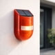 thumbnail image 2 of Alarma Solar Exterior con Sensor de Movimiento para Protección Continua 129D- Resistente a la lluvia, 2 of 8