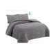 thumbnail image 1 of Cubrecama Diseño 2025 Con Chiporro Super King 250 Cm X 270 Cm Gris, 1 of 3