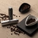 thumbnail image 3 of Taza dosificadora de granos de café con botella rociadora de 20 ml Lulupack, 3 of 7
