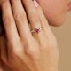 thumbnail image 5 of Anillos de Compromiso de Moissanita Roja de 2 Uds Corte Redondo Color D VVS1 Anillos de Diamante de Plata Esterlina para Mujer Alianzas de Boda de Moissanita con Certificado, 5 of 9