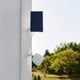 thumbnail image 3 of Cargador de panel solar Arlo VMA5600 para cámaras Arlo Pro 5S 2K, Pro 4, Pro 3, Floodlight, Ultra 2 y Ultra, 3 of 5