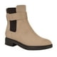 thumbnail image 1 of Botín Tommy Hilfiger Beliah para mujer, gamuza sintética, color topo, 10US, 1 of 3