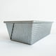 thumbnail image 2 of Pan USA Pan de acero aluminizado, 1,5 libras de capacidad, 23 x 13 x 8 cm, 2 of 7