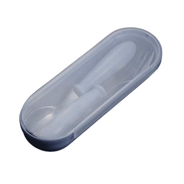 Juego de tenedor y cuchara para niños pequeños, juego de cubiertos de acero inoxidable para bebés con estuche de viaje, apto para lavavajillas, cubiertos para niños que están aprendiendo a usar.