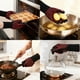 thumbnail image 2 of Guantes de Horno de Silicona, Guantes de Cocina Resistentes al Calor con Tejido, Agarre Flexible para Hornear, Asar, Juego de Manoplas de Cocina 2 Piezas Rojo 12.6x5 pulgadas, 2 of 6