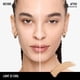 thumbnail image 2 of Base de maquillaje en polvo BareMinerals Barepro 24HR Light 22 Cool, 2 of 9