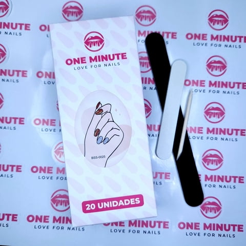 One Minute - Uñas Gel Semicuradas Diseño 025