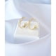 thumbnail image 3 of Aro Carré Media Argolla Calada Enchapado Oro 18k, 3 of 4
