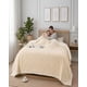 thumbnail image 3 of Frazada Sherpa Premium Con Diseño De Diamantes Plaza Y Media, 3 of 6