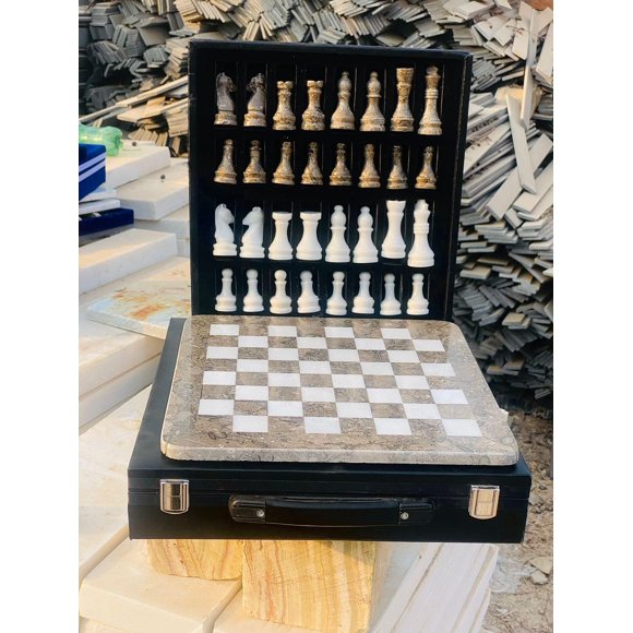 Set de ajedrez NatureBoost de mármol gris y blanco con caja de regalo