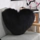 thumbnail image 3 of Esta almohada de peluche con forma de corazón es perfecta para San Valentín y el Día de la Madre. Almohada con forma de corazón., 3 of 5
