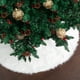 thumbnail image 1 of Faldón para árbol de Navidad Mr. Pen, piel sintética, color blanco, 122 cm de diámetro, 1 of 9