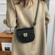thumbnail image 5 of Bolso de hombro pequeño tipo bandolera para mujer, 5 of 5
