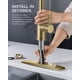 thumbnail image 4 of Grifo de cocina FORIOUS Gold con pulverizador desplegable de acero inoxidable, 4 of 6
