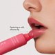 thumbnail image 3 of Trío de Bálsamos Labiales Summer Fridays Lip Butter Pink Guava, 3 of 9