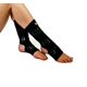 thumbnail image 1 of Protectores de tobillo Mighty Grip Pequeños Negros con tiras de agarre, 1 of 4