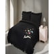 thumbnail image 3 of Quilt Cubrecama De Verano Con Flores Bordadas 2 Plazas Negro, 3 of 4