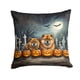 thumbnail image 1 of Almohada Decorativa Chow Chow Halloween, 1 of 6