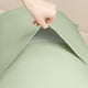 thumbnail image 4 of REGALWOVEN 1 Pcs Fundas de Almohada para Cabello y Piel Transpirables, Fundas de Almohada Refrigerantes Verde Queen, 4 of 7