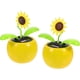 thumbnail image 1 of UKD 2 piezas Girasol Bobblehead Tablero Solar Bailando Flor Cabeza Sacudiendo el Tablero Figura de Flor Automóvil Mesa Exhibición Flor Sacudiendo Durable, 1 of 7