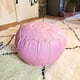 thumbnail image 2 of Puff de Cuero Rosado, 2 of 2