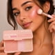 thumbnail image 3 of Rubor Iluminador Multitextura Hello Beauty Shine Bright, 7.7 ml, 3 of 3