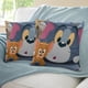thumbnail image 3 of Tom y Jerry Fundas de almohada de terciopelo con tema, regalos de funda de almohada, decoración para el hogar, cojín de lanzar, regalo de cumpleaños para fans y parejas. 45cm x 45cm., 3 of 6