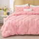 thumbnail image 2 of Acolchado BEDELITE Queen 88x88 Rosa Pintuck Polyester 3 piezas, 2 of 3