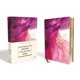 thumbnail image 1 of Biblia HarperCollins Artisan con cubierta rosa y bordes dorados artísticos, 1 of 9