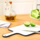 thumbnail image 3 of Tabla Cocina Non-Slip Grande Con Mango Gris, 3 of 3